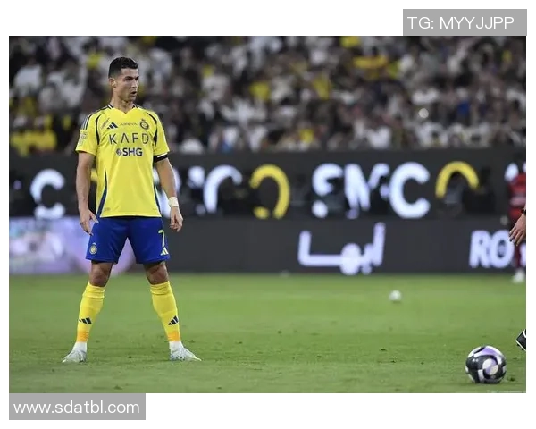 神坛之下的真相：当C罗的场均评分排在队内第11，沙特足球真的变天了吗？